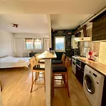 Cozy Studio In The Center Of Cluj